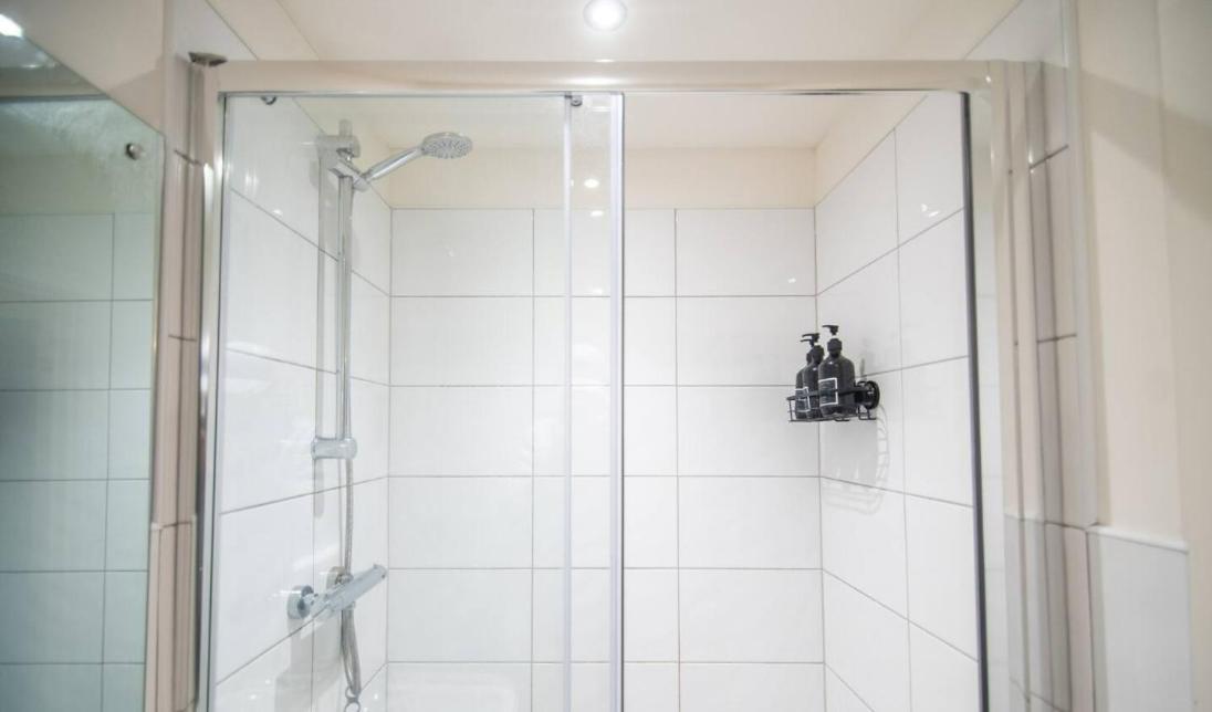 Apartment Conditioning House - 2 *