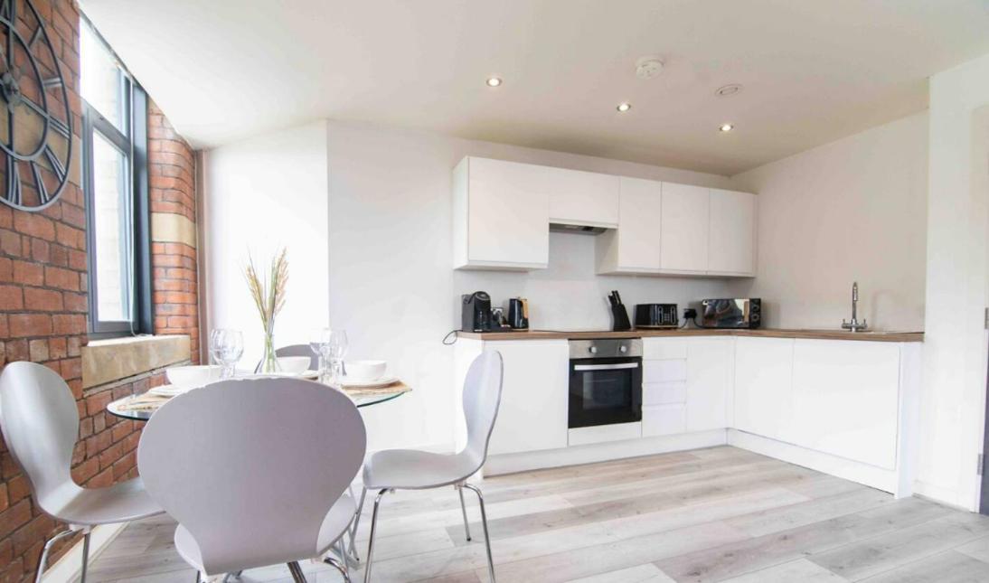 Conditioning House - 2 * Bradford (West Yorkshire)